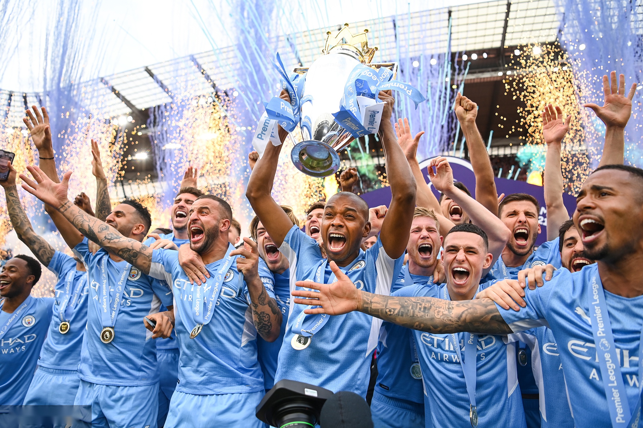 米兰锋线的 米兰锋线的